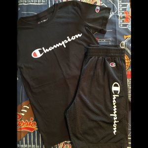 NWOT Champion Boys T Shirt and Matching Short Set